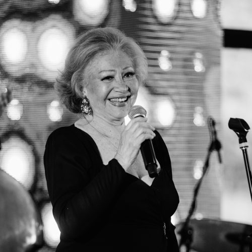 Nelly Sanders